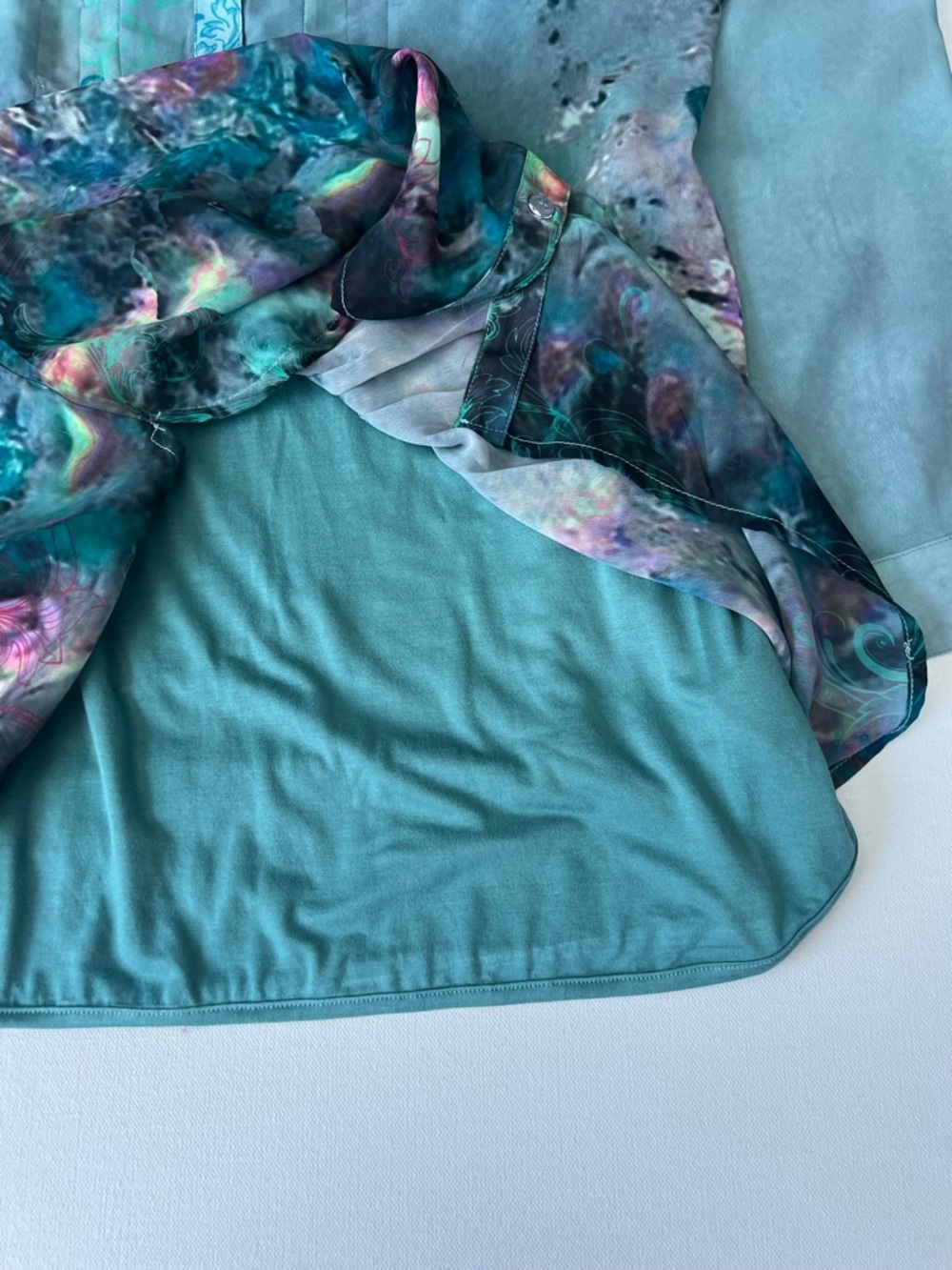 Soft Surroundings Women’s NWT Aqua Teal Floral Watercolor Button-Front Blouse PM - Picture 4 of 9